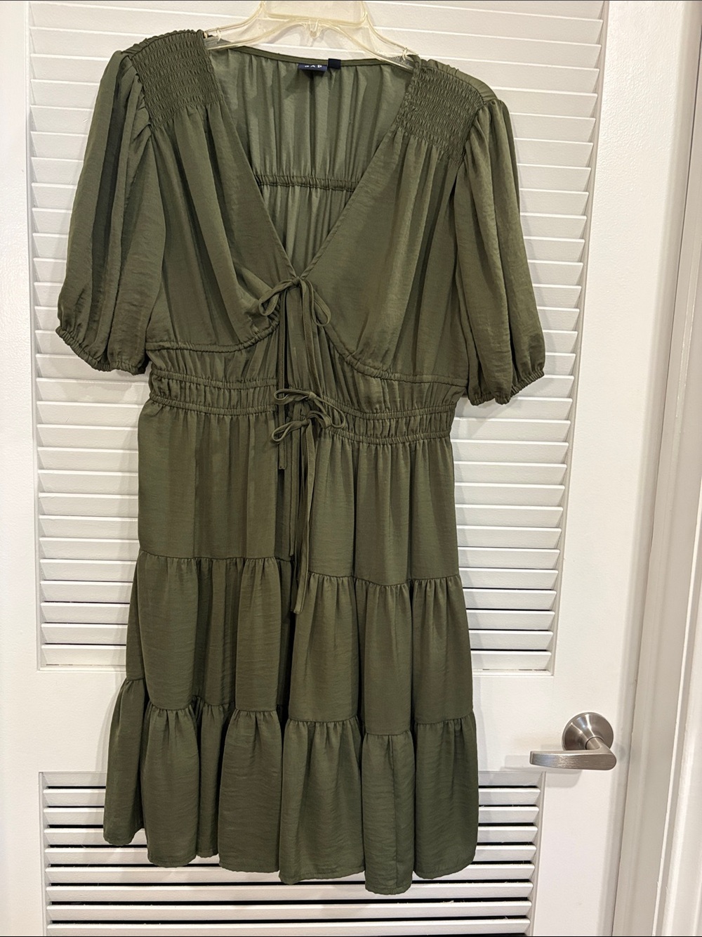GAP Olive Green Tiered Mini Dress Tie Front Smocked Boho Size L